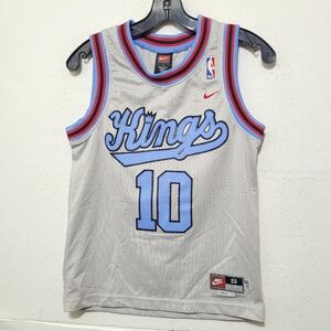 Nike Kids' Sacramento Kings #10 Gray Basketball Jersey